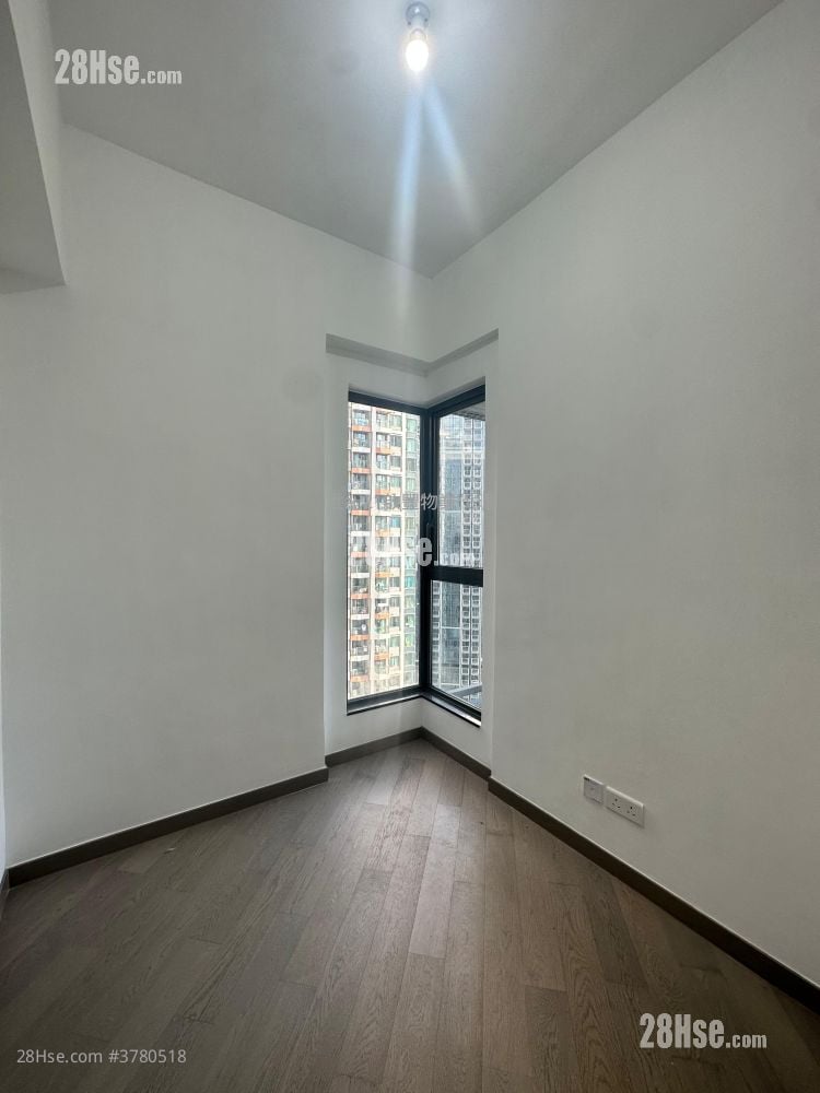 Upper River Bank Sell 2 Bedrooms , 1 Bathroom 465 ft²