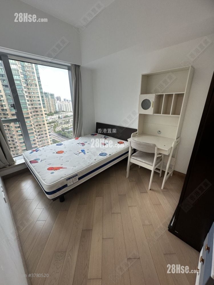 Imperial Cullinan Sell 2 Bedrooms , 1 Bathroom 524 ft²