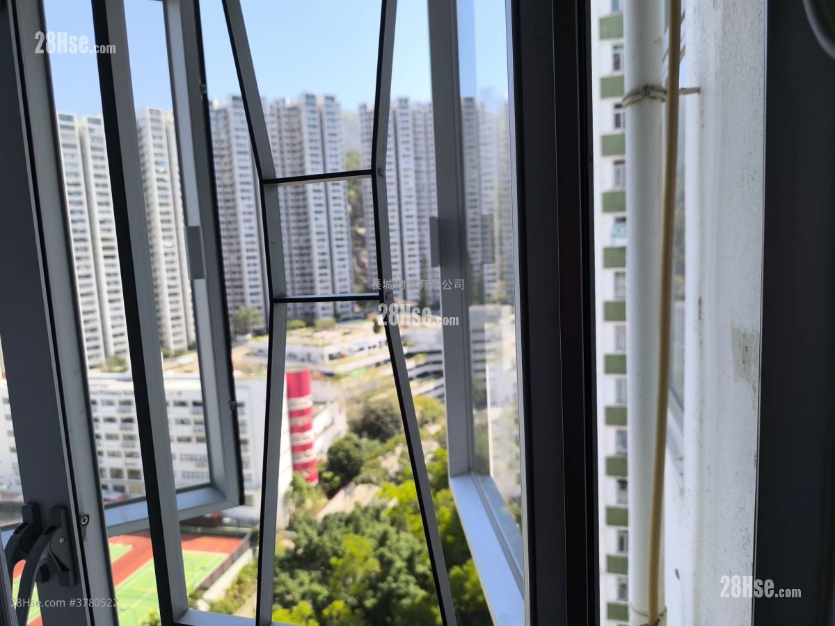 Nan Fung Sun Chuen Rental 2 Bedrooms , 1 Bathroom 391 ft²