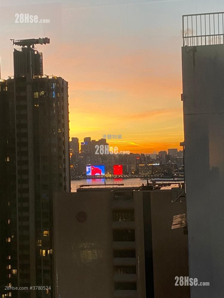 英皇中心 租盘 2 房 , 1 浴室 292 平方尺