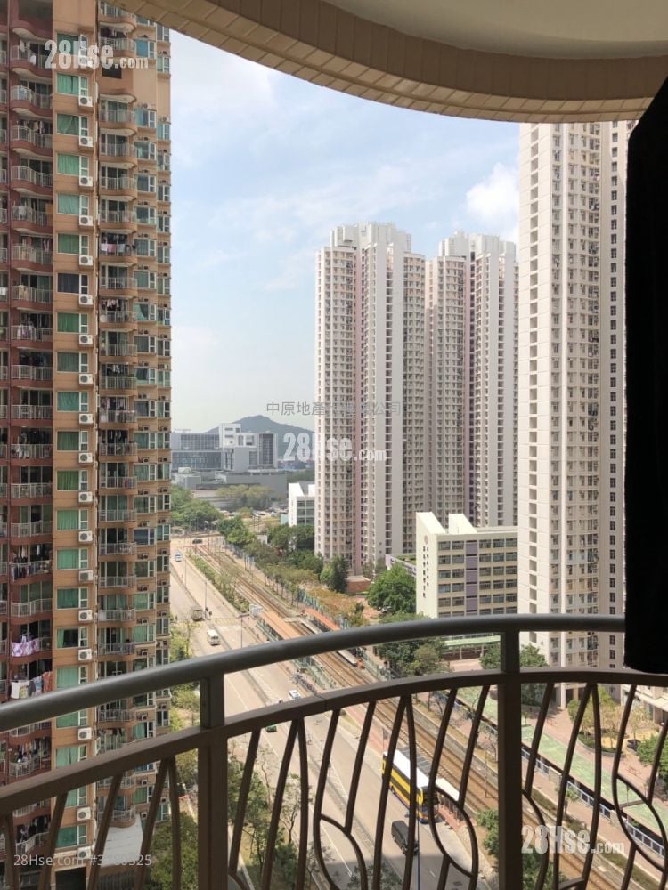 Central Park Towers Sell 3 Bedrooms 698 ft²