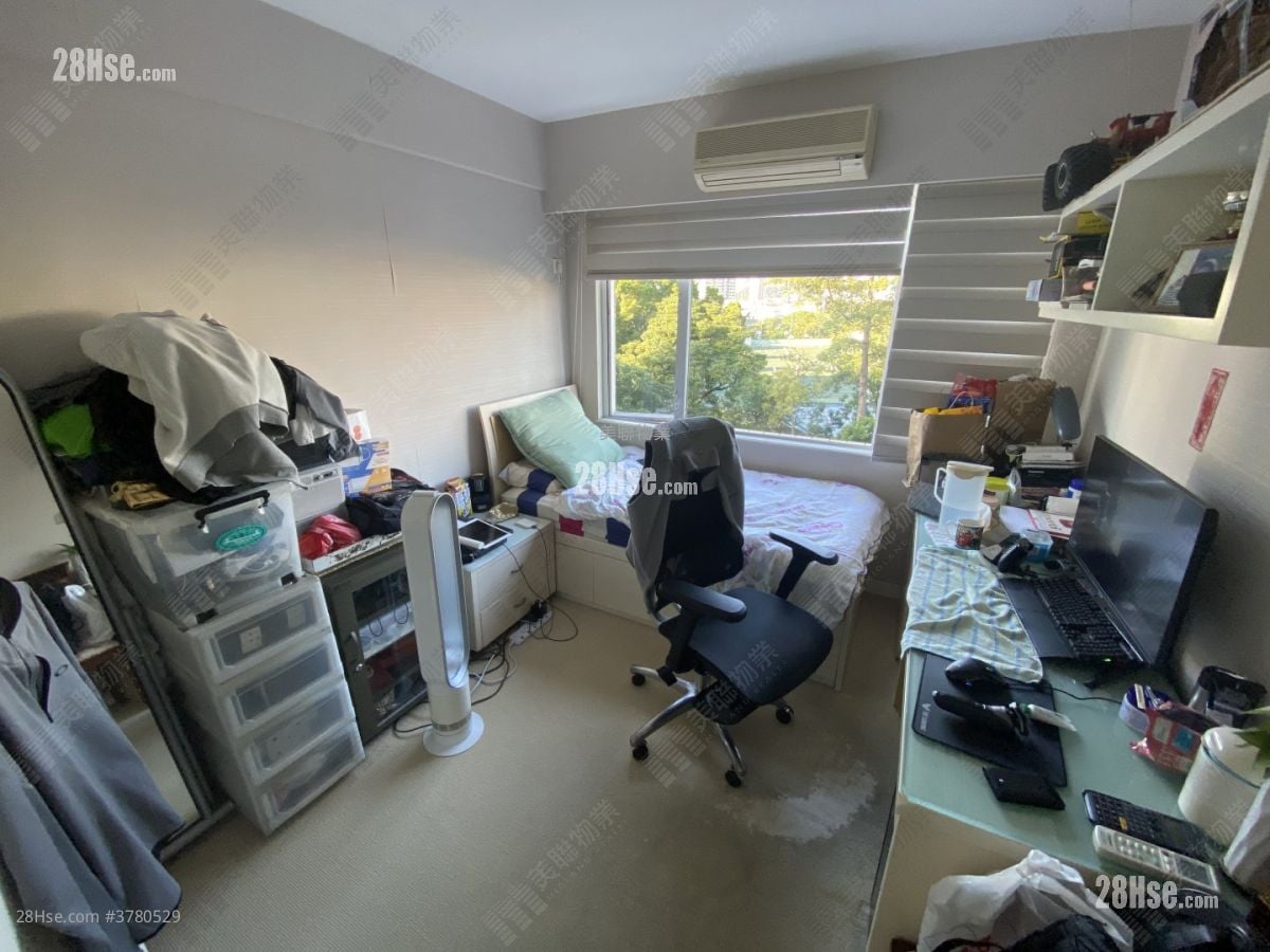 Everwell Garden Sell 4 Bedrooms , 3 Bathrooms 1,625 ft²