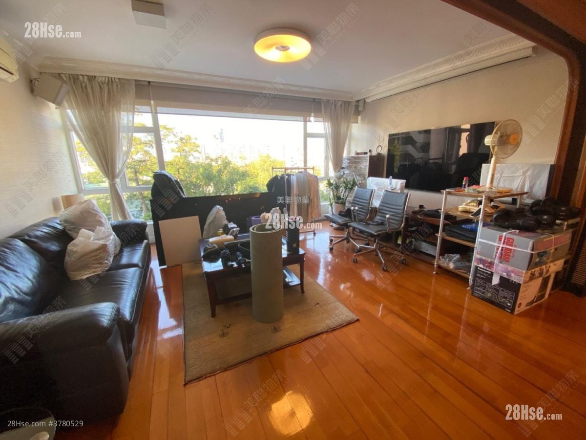 Everwell Garden Sell 4 Bedrooms , 3 Bathrooms 1,625 ft²