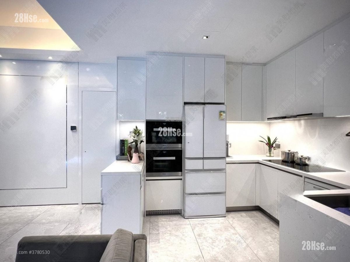 One Homantin 售盘 2 房 , 2 浴室 863 平方尺