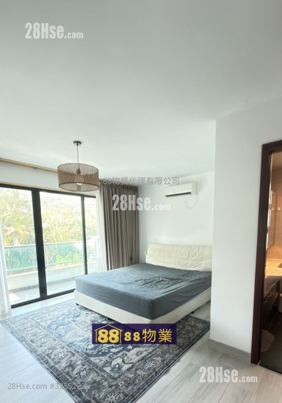 村屋 租盘 4 房 , 3 浴室 1,400 平方尺