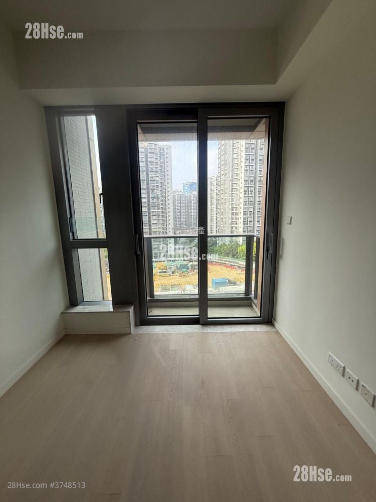 KOKO Hills 售盘 3 房 , 1 浴室 520 平方尺