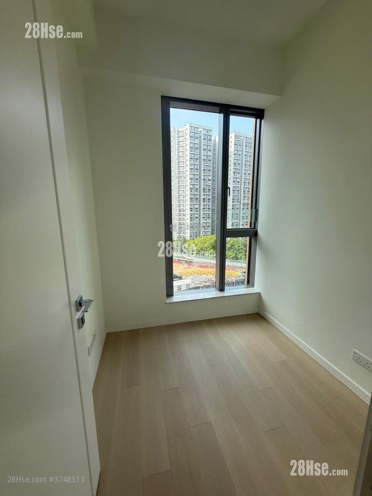 KOKO Hills 售盘 3 房 , 1 浴室 520 平方尺