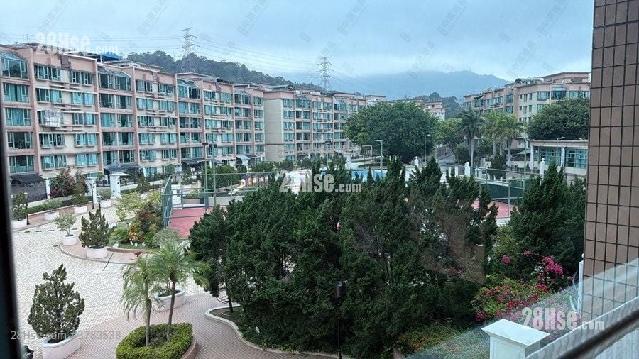 Parc Versailles Sell 3 Bedrooms 997 ft²