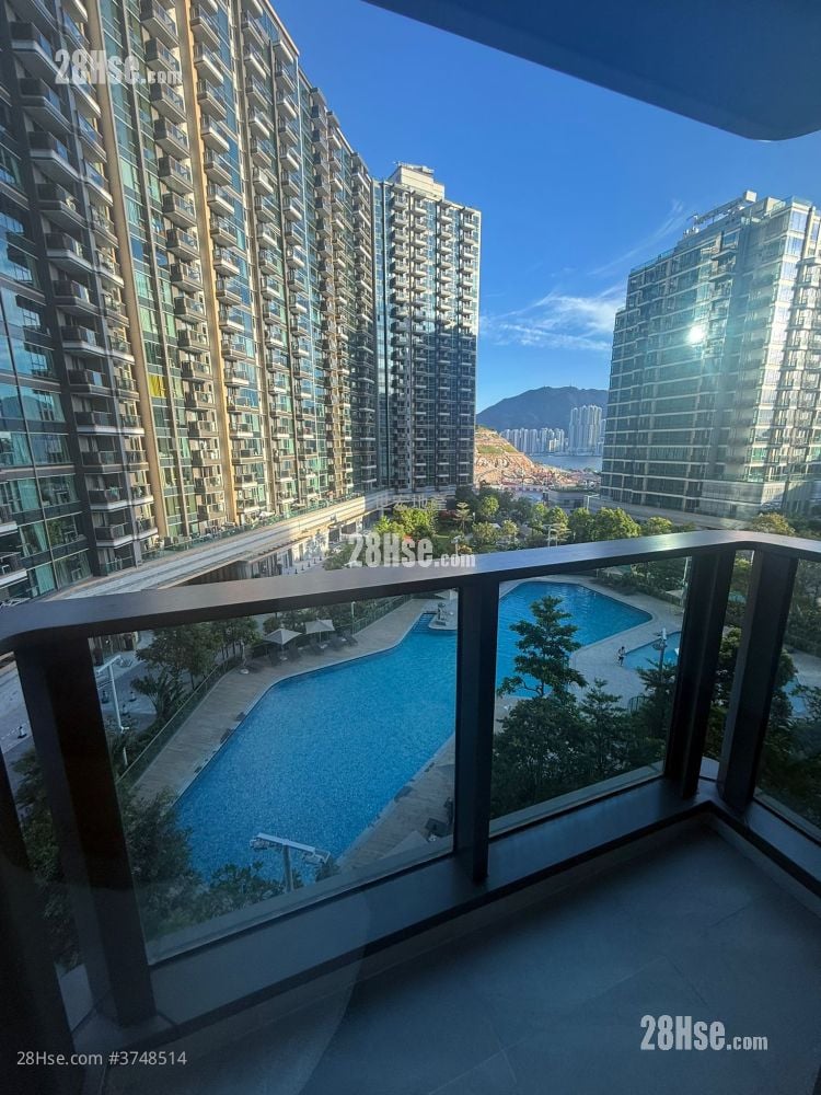 KOKO Hills 售盘 3 房 , 2 浴室 737 平方尺