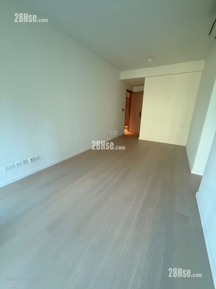 KOKO Hills 售盘 3 房 , 2 浴室 737 平方尺