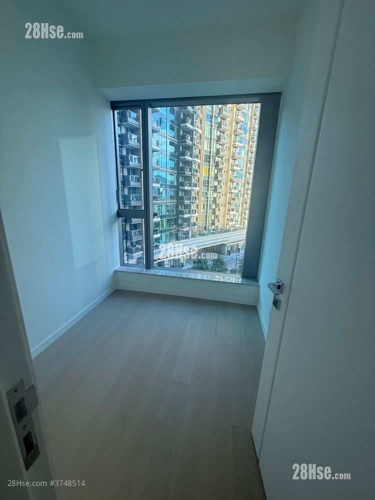 KOKO Hills 售盘 3 房 , 2 浴室 737 平方尺