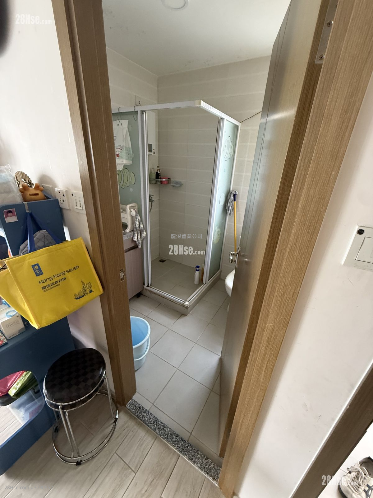 Village Rental 3 Bedrooms , 2 Bathrooms 630 ft²