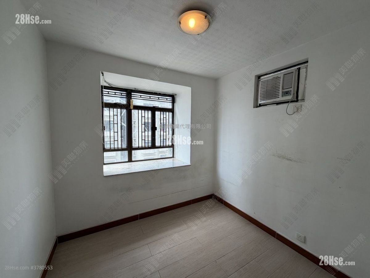 Heng Fa Chuen Rental 2 Bedrooms , 1 Bathroom 471 ft²