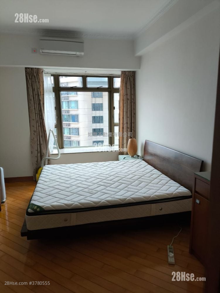 Royal Peninsula Rental 2 Bedrooms , 2 Bathrooms 778 ft²