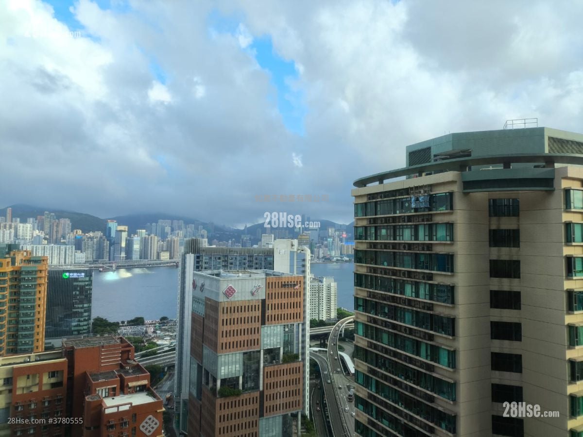 Royal Peninsula Rental 2 Bedrooms , 2 Bathrooms 778 ft²