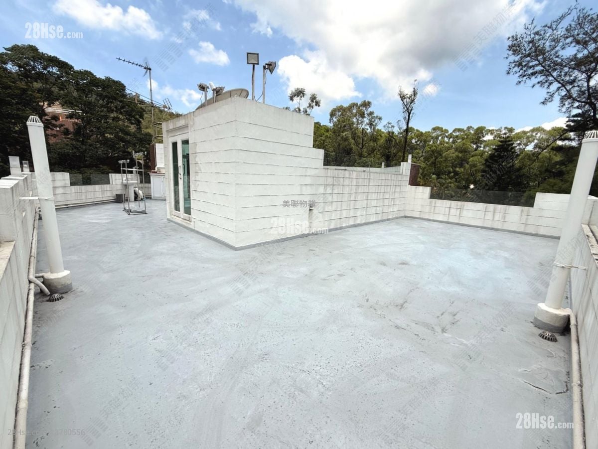 Ville De Cascade Sell 3 Bedrooms 1,367 ft²