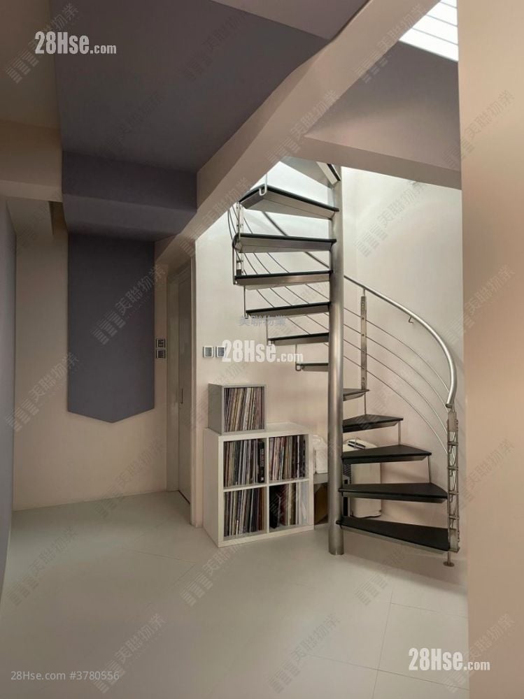 Ville De Cascade Sell 3 Bedrooms 1,367 ft²