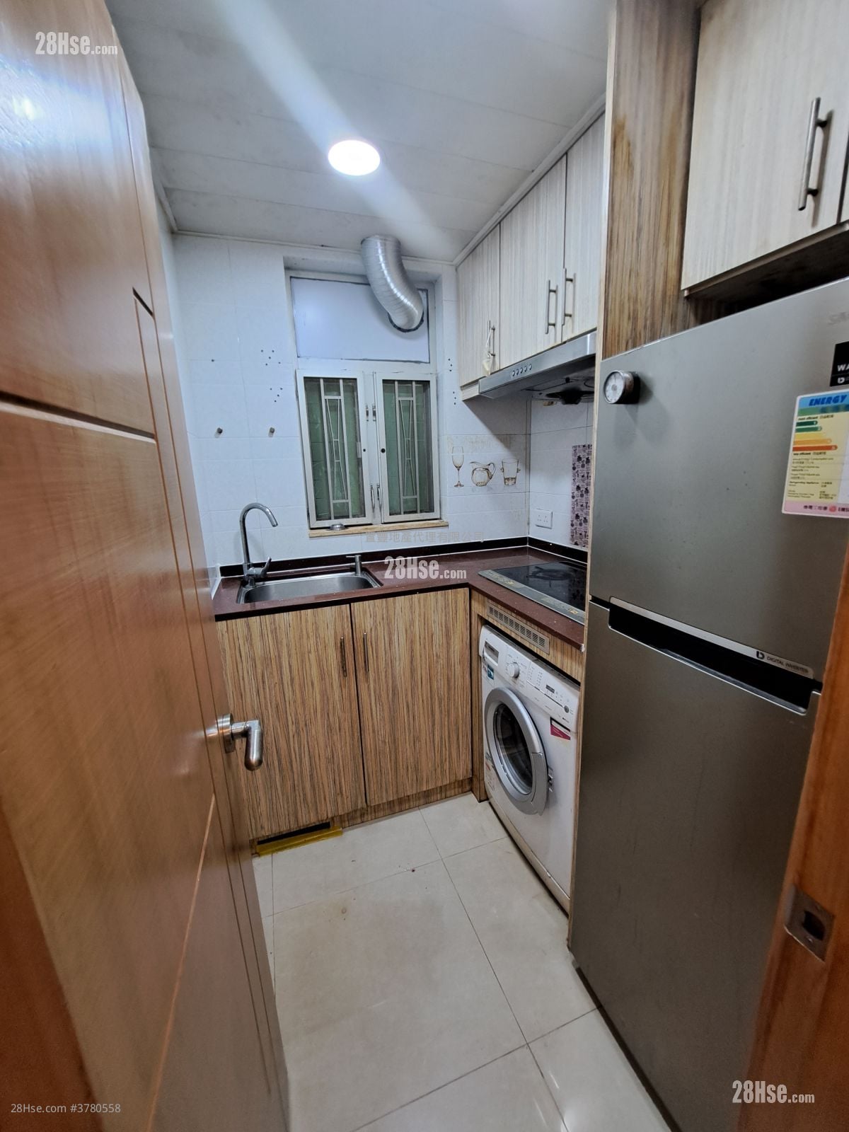 大棠花园 租盘 2 房 , 1 浴室 650 平方尺