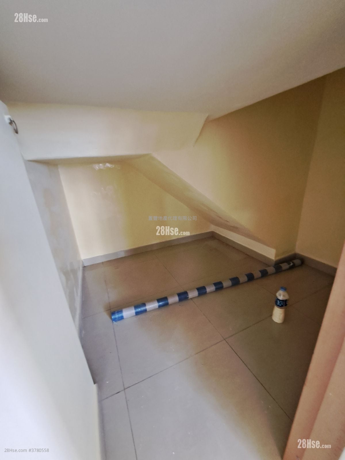 大棠花园 租盘 2 房 , 1 浴室 650 平方尺