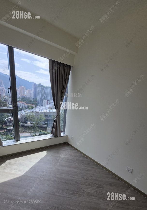 Novo Land Rental 2 Bathrooms 383 ft²