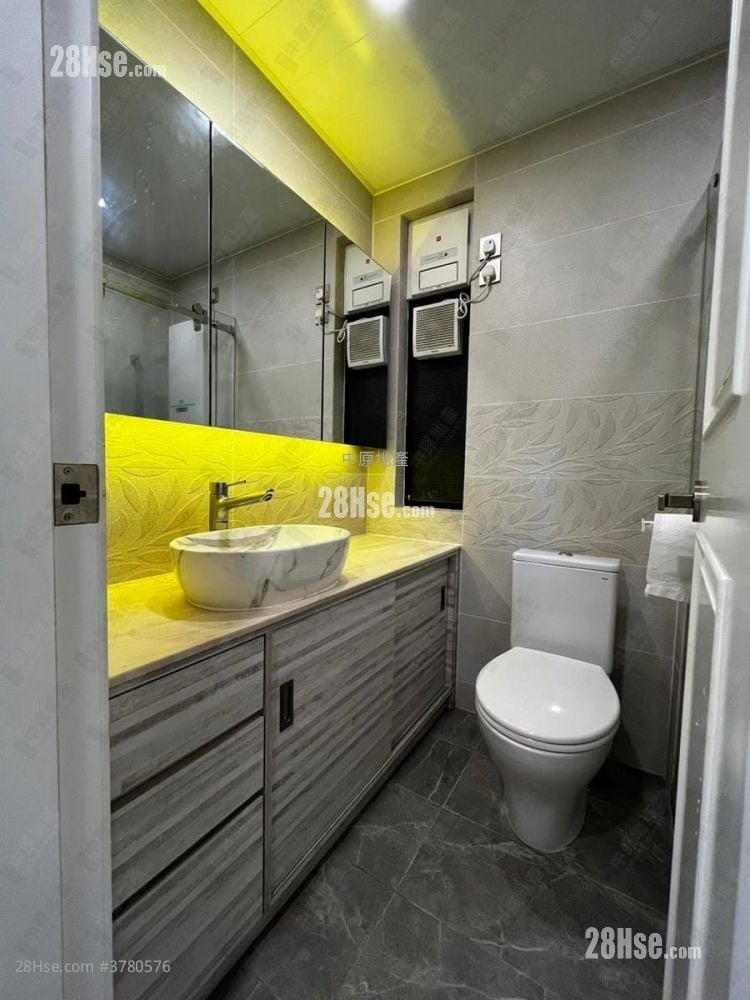 绿杨新邨 售盘 2 房 , 1 浴室 445 平方尺