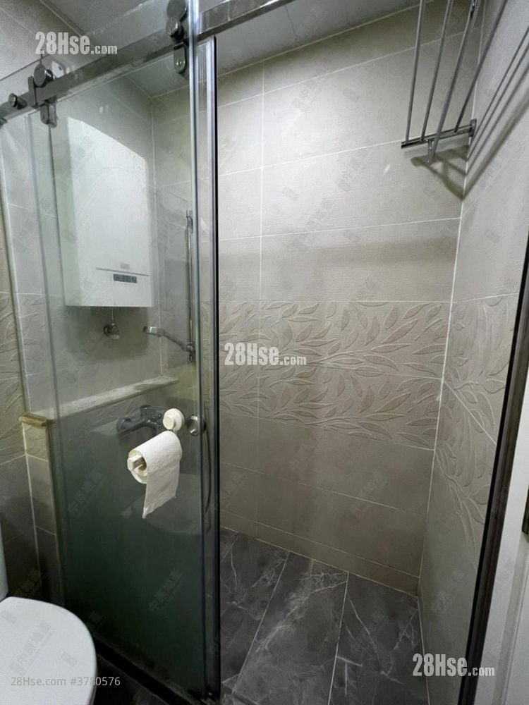 绿杨新邨 售盘 2 房 , 1 浴室 445 平方尺