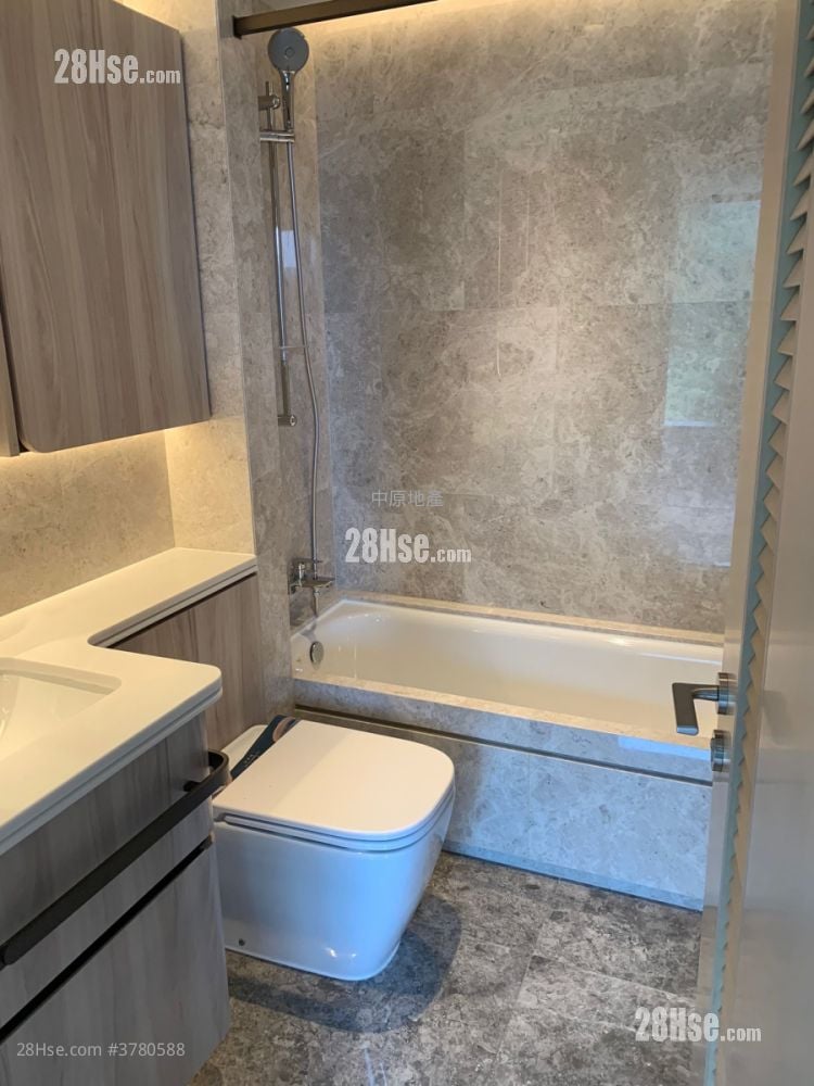 港岛南岸 售盘 2 房 680 平方尺