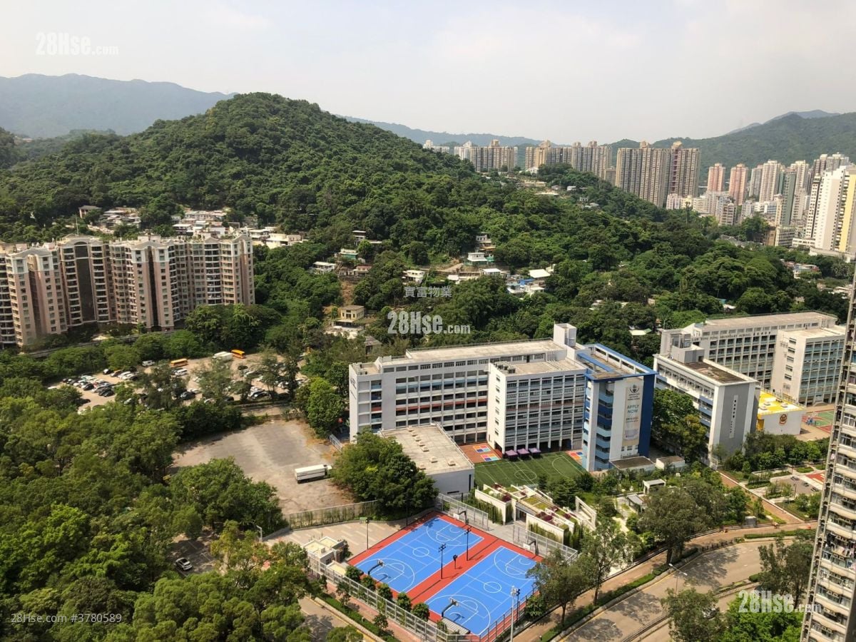 Tak Nga Court Sell 3 Bedrooms , 1 Bathroom 489 ft²