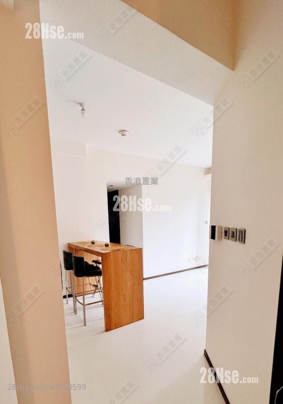 Regent Hill Sell 2 Bedrooms , 1 Bathroom 534 ft²