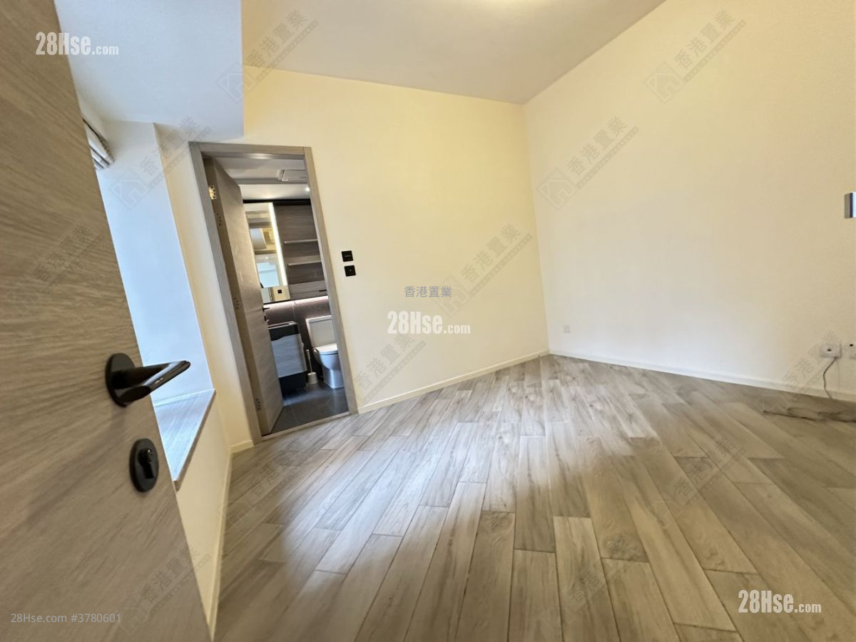 柏蔚山 租盘 3 房 , 3 浴室 906 平方尺