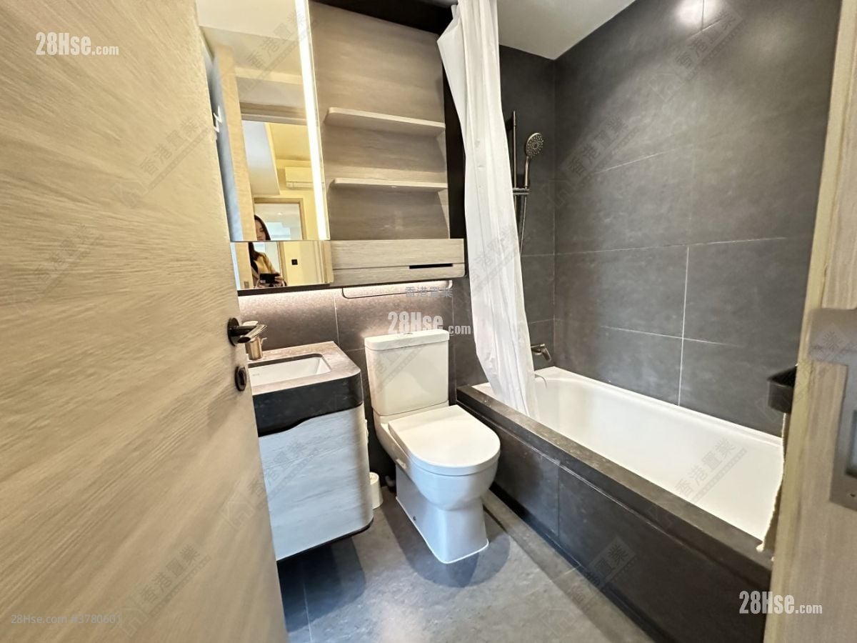 柏蔚山 租盘 3 房 , 3 浴室 906 平方尺