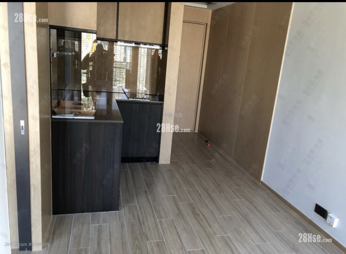 Cetus Square Mile Sell 1 Bedroom 278 ft²