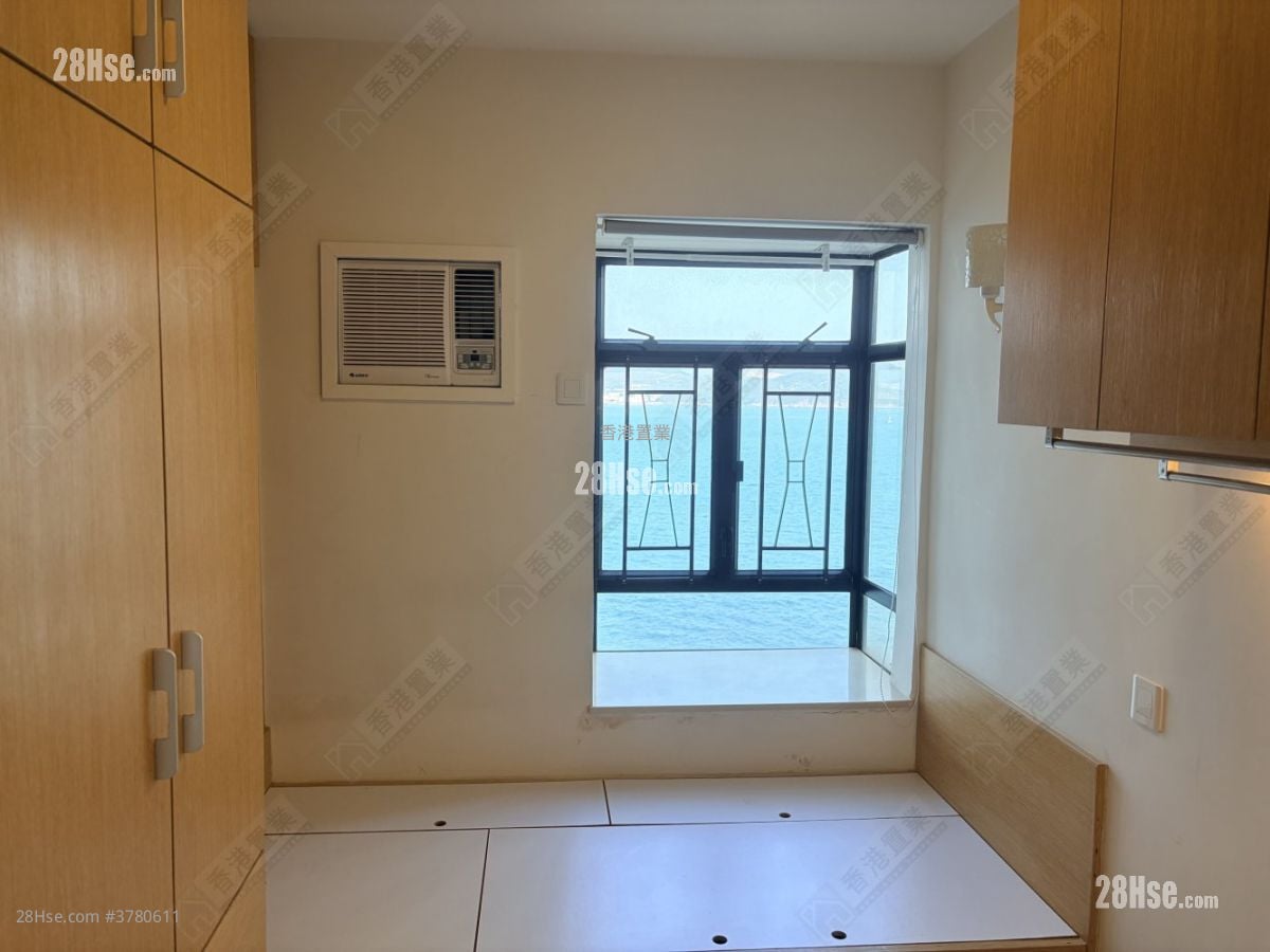 Heng Fa Chuen Sell 3 Bedrooms , 2 Bathrooms 643 ft²