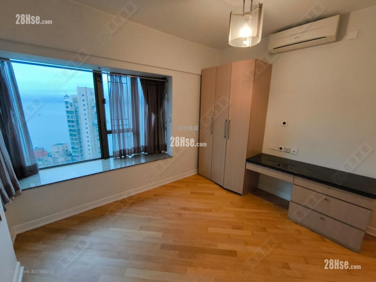 The Belcher's Sell 4 Bedrooms , 4 Bathrooms 1,420 ft²