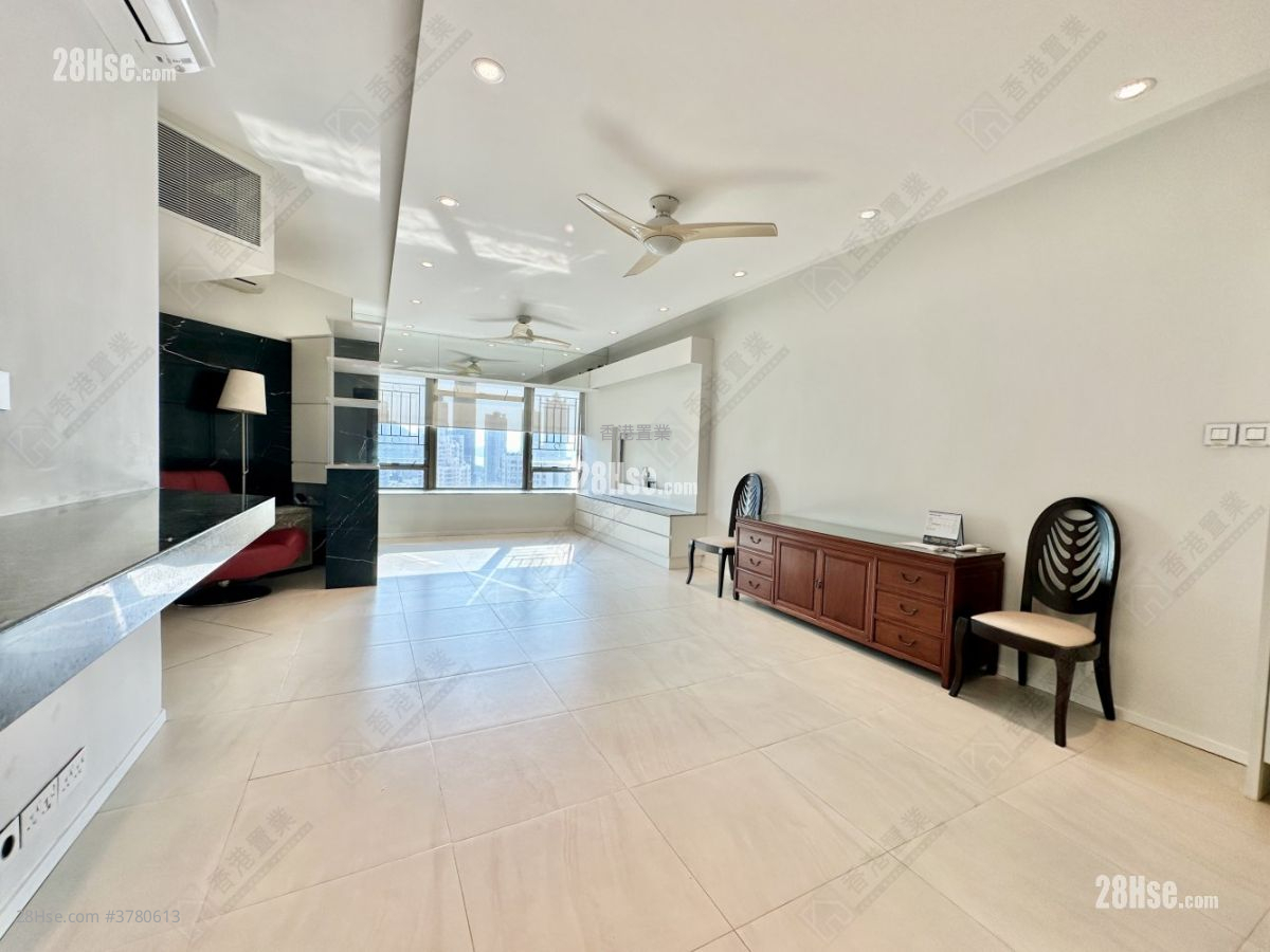 The Belcher's Sell 4 Bedrooms , 4 Bathrooms 1,420 ft²