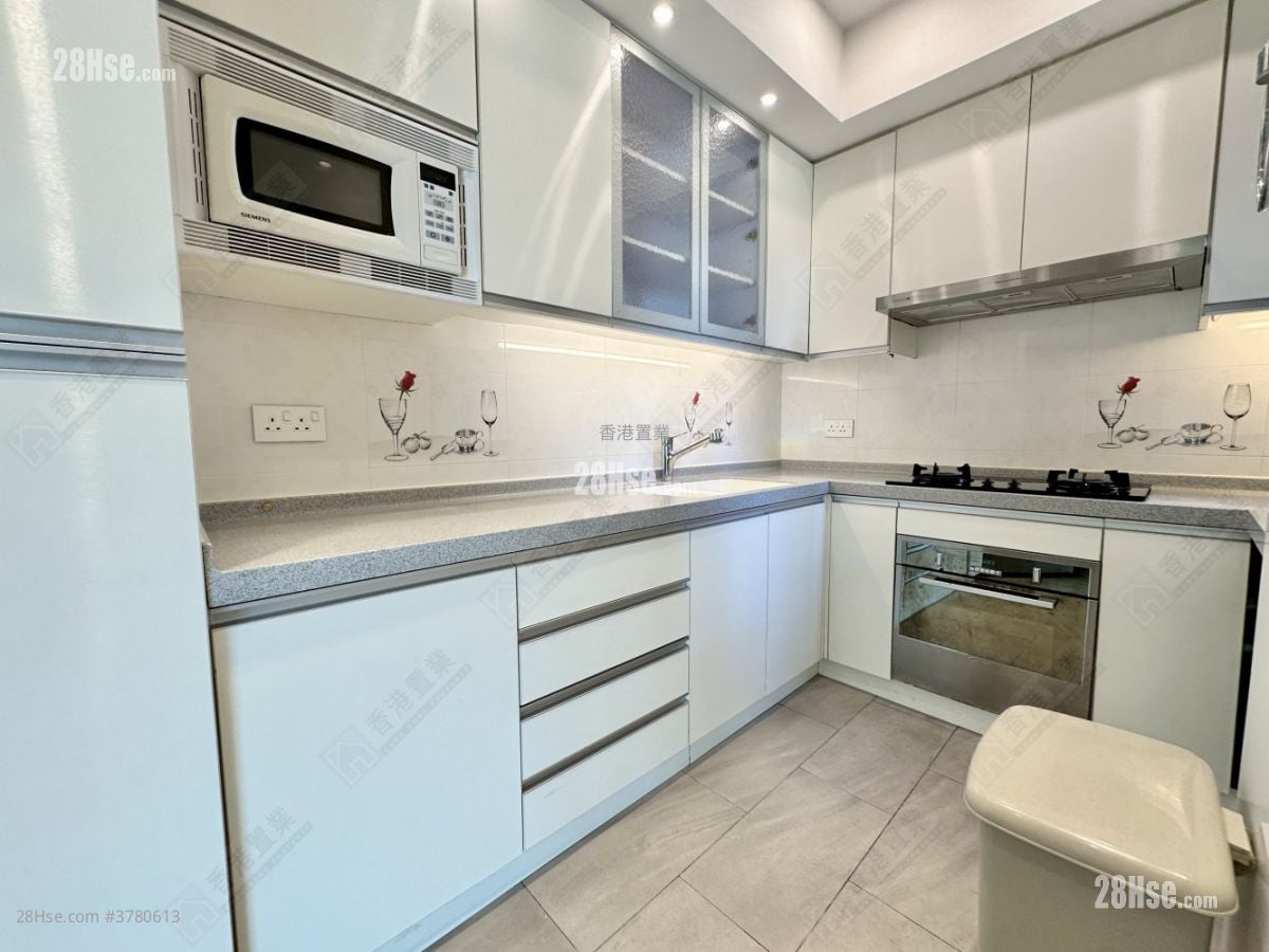 The Belcher's Sell 4 Bedrooms , 4 Bathrooms 1,420 ft²