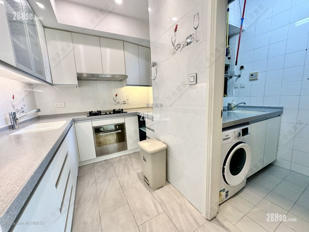 The Belcher's Sell 4 Bedrooms , 4 Bathrooms 1,420 ft²