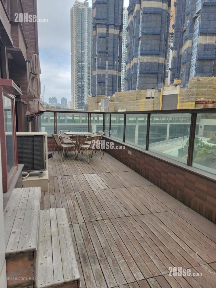 Lp6 Sell 2 Bedrooms , 1 Bathroom 484 ft²