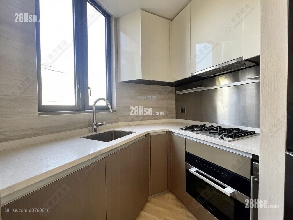 港岛南岸 售盘 2 房 , 2 浴室 573 平方尺