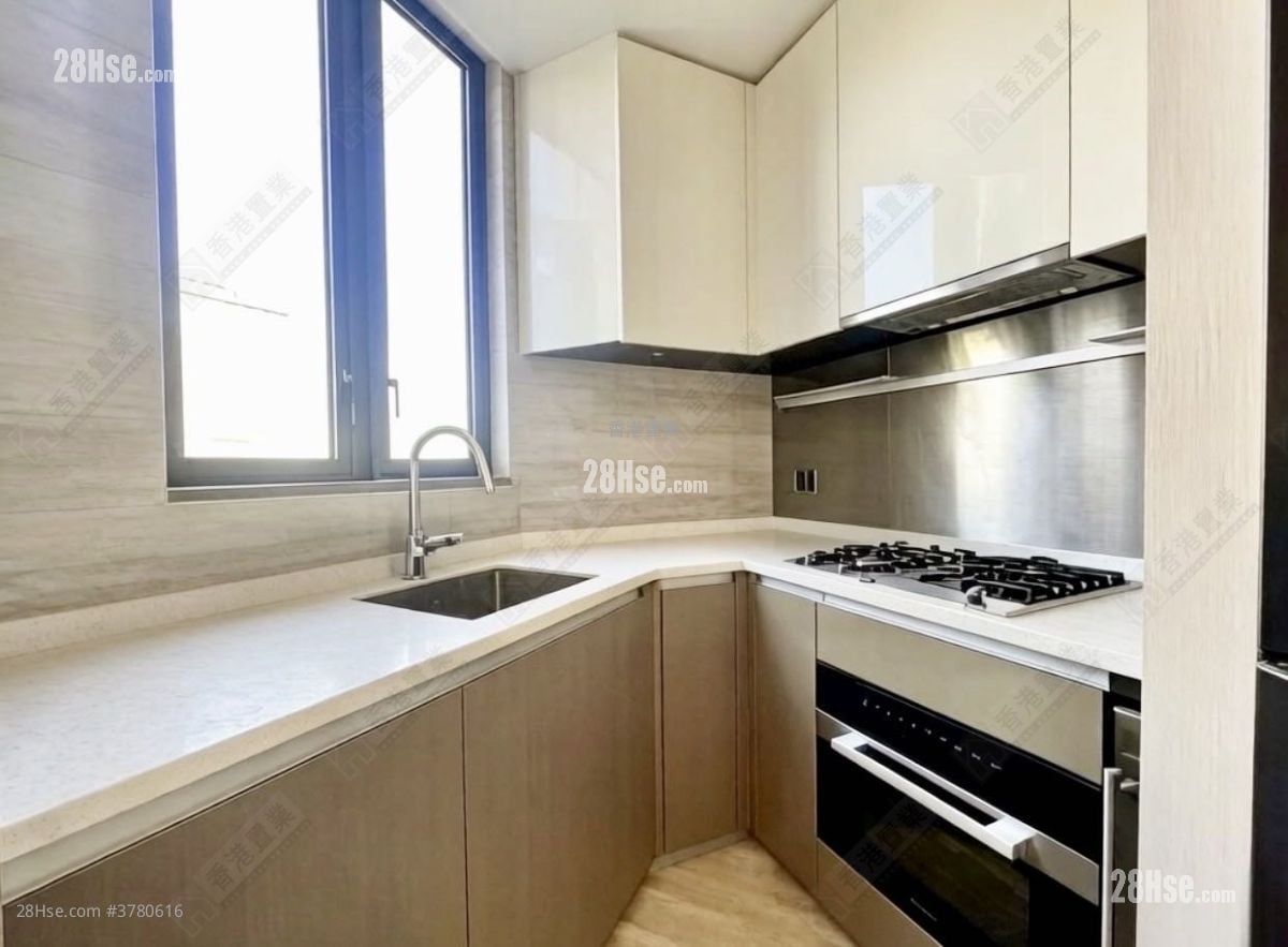 港岛南岸 售盘 2 房 , 2 浴室 573 平方尺