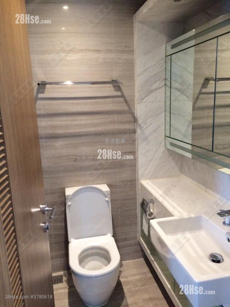 壹环 售盘 3 房 , 2 浴室 867 平方尺