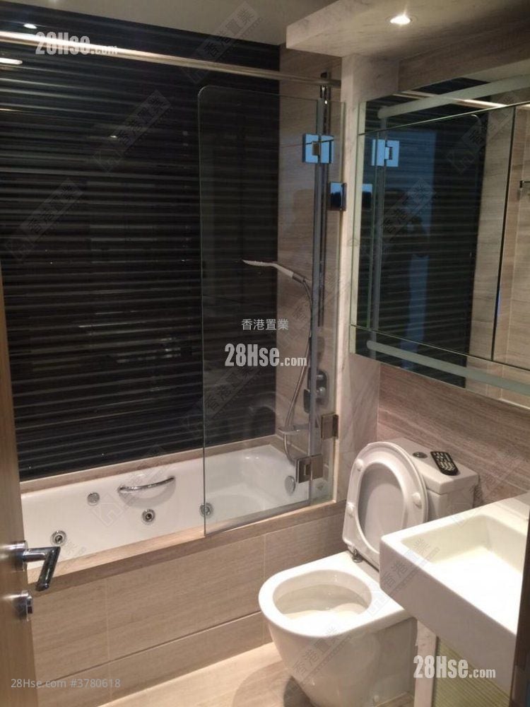 壹环 售盘 3 房 , 2 浴室 867 平方尺