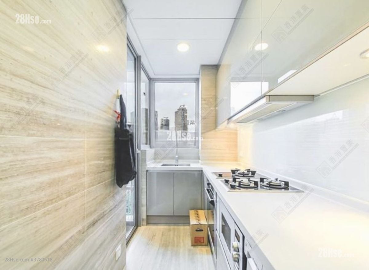 壹环 售盘 3 房 , 2 浴室 867 平方尺