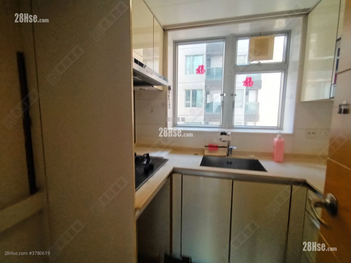 The Java 售盘 3 房 , 2 浴室 690 平方尺