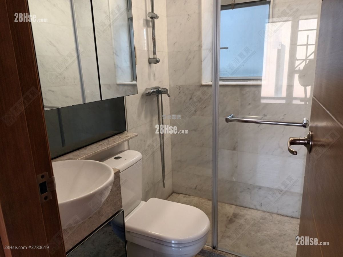 The Java 售盘 3 房 , 2 浴室 690 平方尺