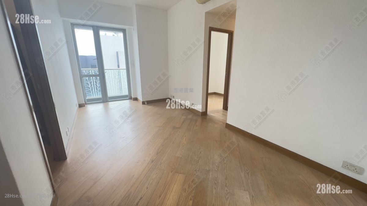 The Java 售盘 3 房 , 2 浴室 690 平方尺