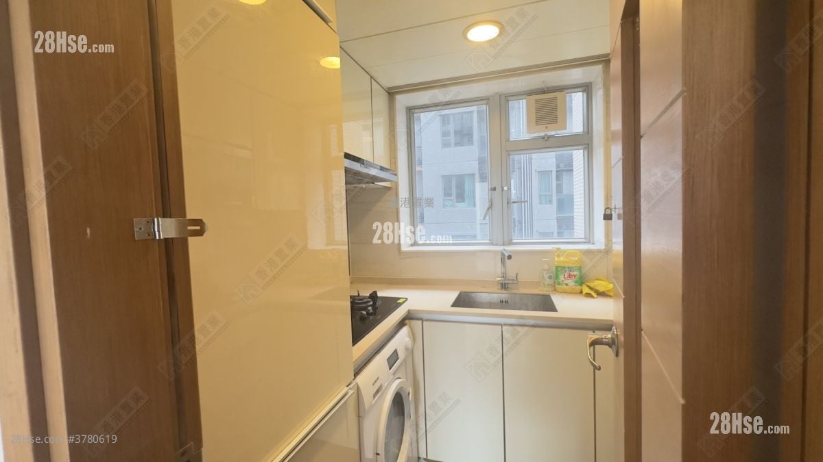 The Java 售盘 3 房 , 2 浴室 690 平方尺