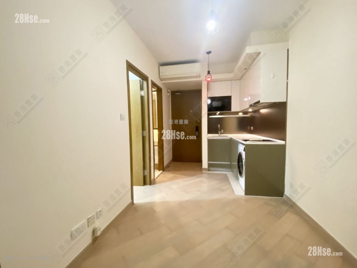 South Coast Sell 1 Bedroom , 1 Bathroom 254 ft²