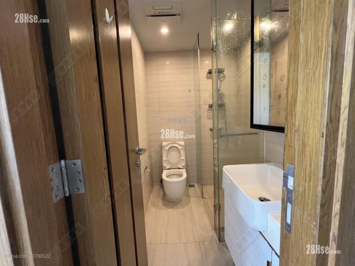 South Coast Sell 1 Bedroom , 1 Bathroom 254 ft²