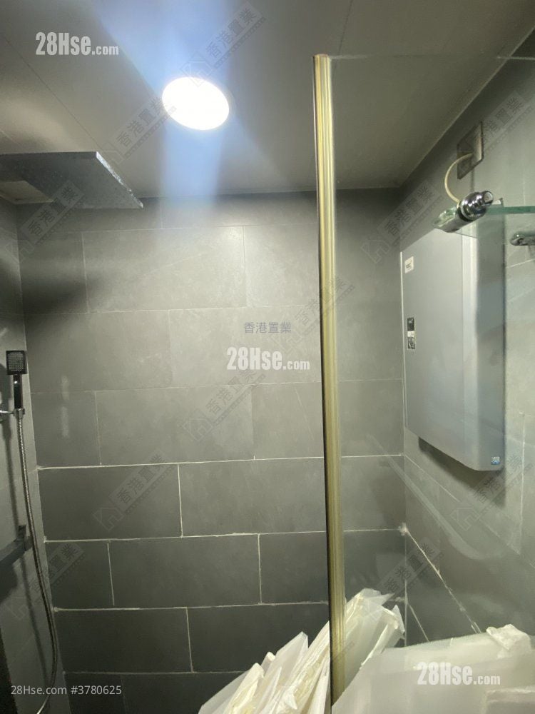 Wilton Place Rental 2 Bedrooms , 1 Bathroom 446 ft²